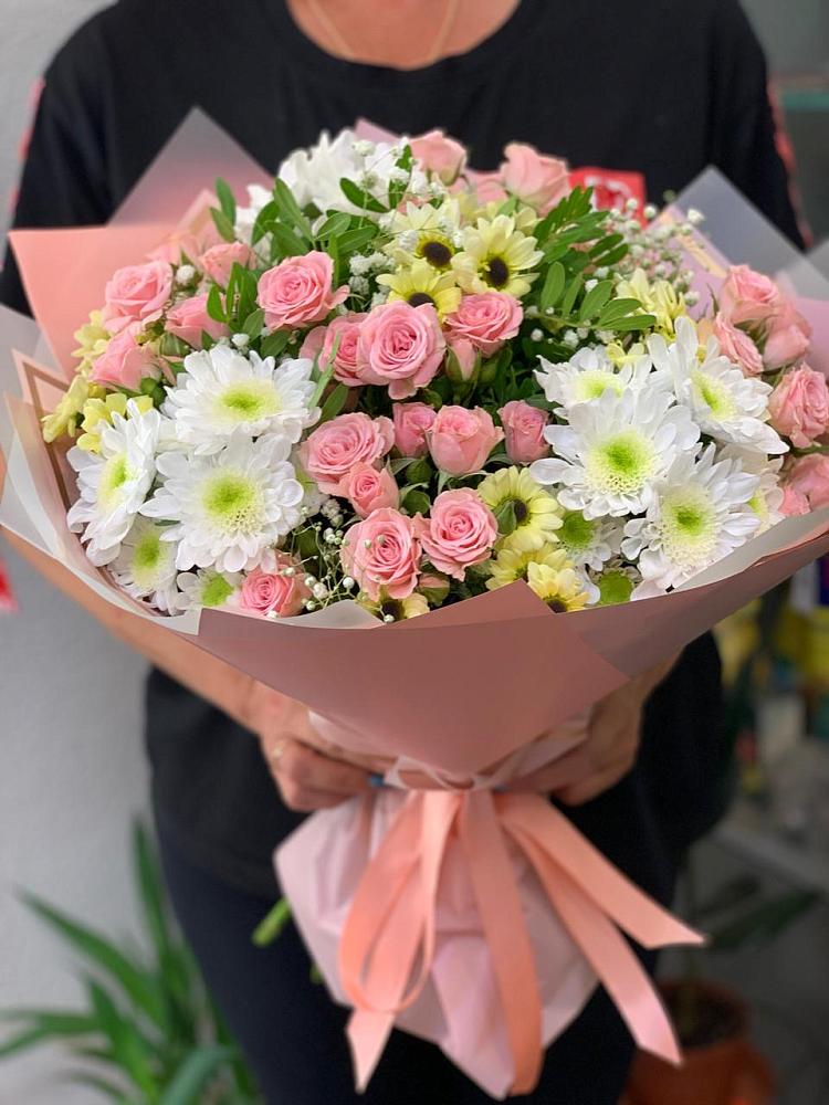 Букет цветов из: Розы и Хризантемы в Большое Болдино