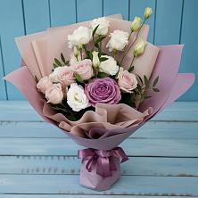 Букет цветов из:  Розы и Лизиантусы в Большое Болдино