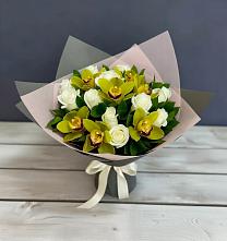 Букет цветов из:  Орхидеи и Розы в Большое Болдино