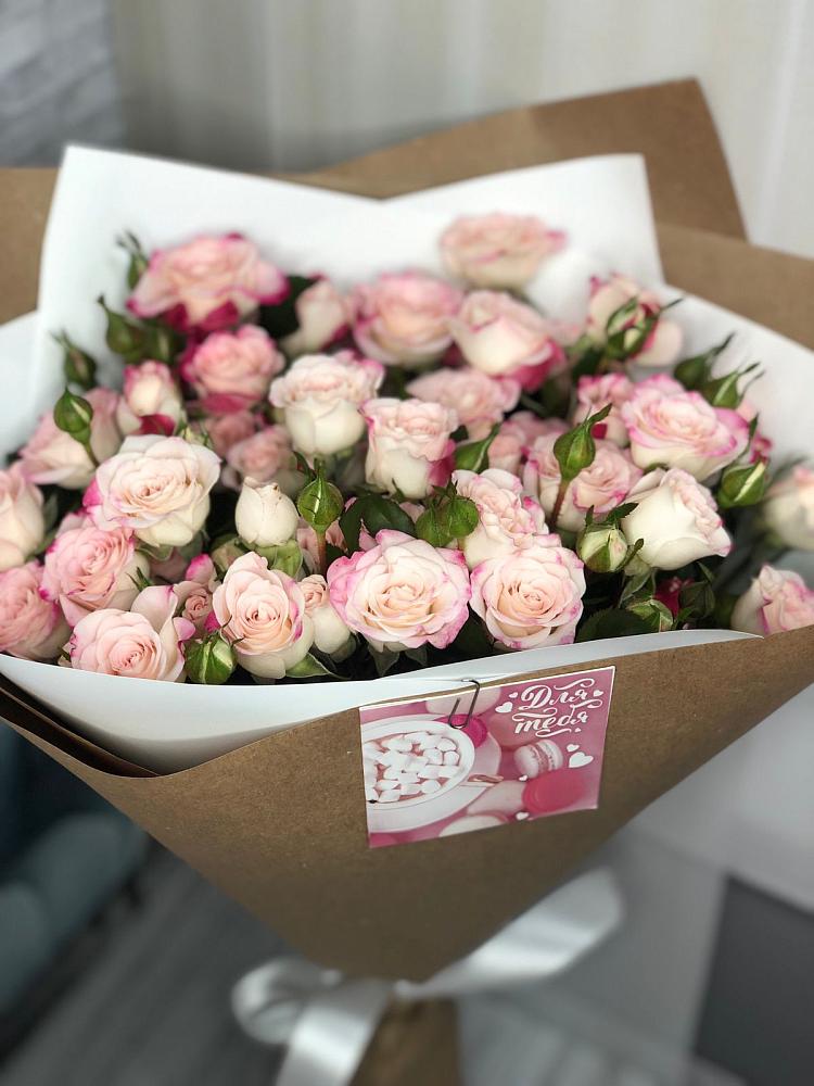 Букет цветов из: Розы в Большое Болдино