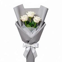Букет 3 белые розы в Большое Болдино