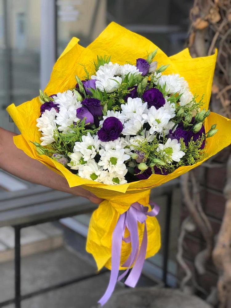 Букет цветов из: Ирисы, Хризантемы и Ромашки в Большое Болдино