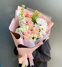 Букет цветов из:  Хризантемы и Розы в Большое Болдино