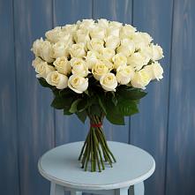 Букет 51 Белая роза Эдлесс Лав в Большое Болдино