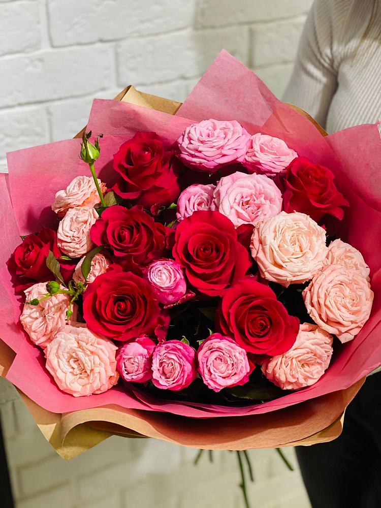 Букет цветов из: Розы в Большое Болдино