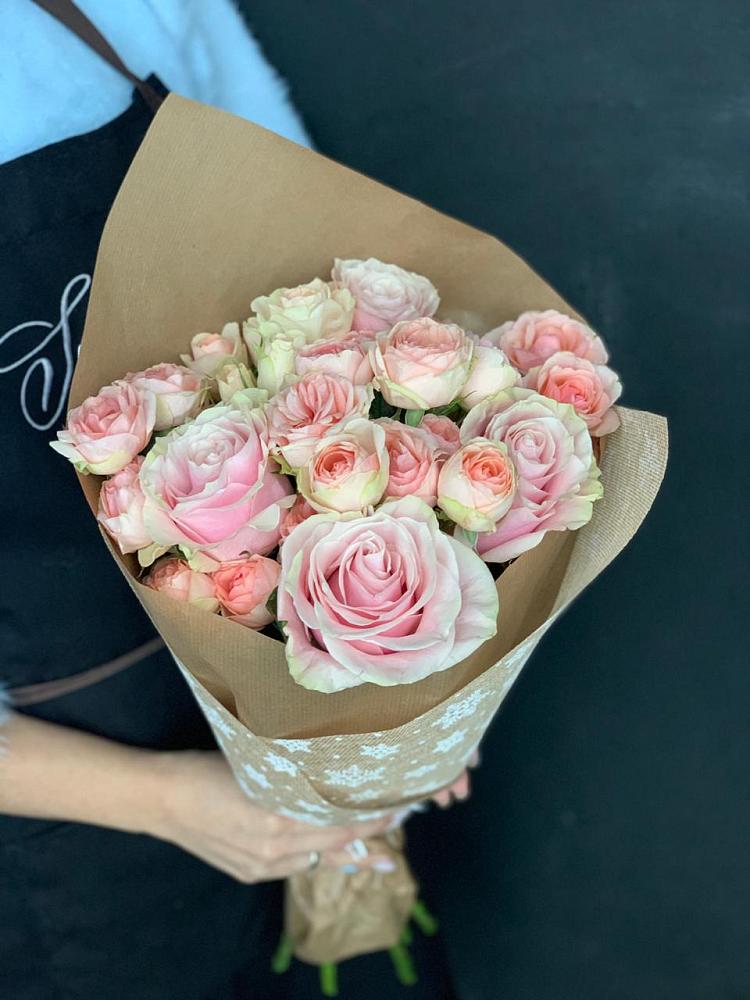 Букет цветов из: Хризантемы и Розы в Большое Болдино