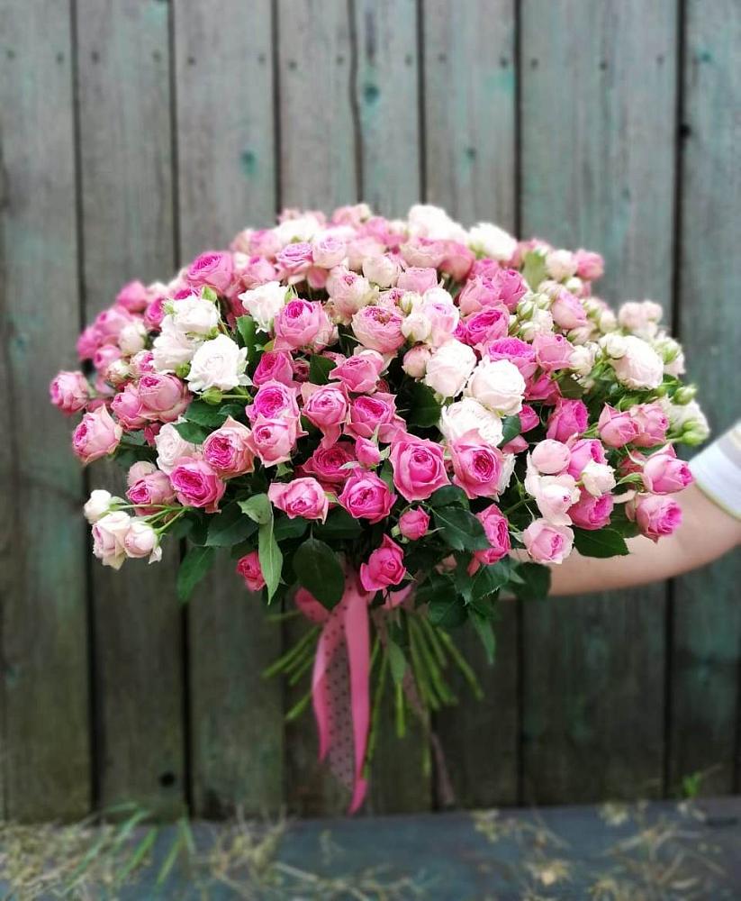 Букет Розовые кустовые розы Натали и Лав Лидия в Большое Болдино