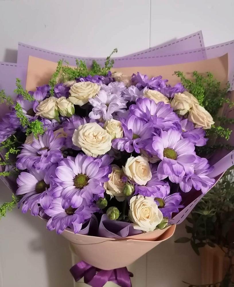 Букет цветов из: Хризантемы и Розы в Большое Болдино