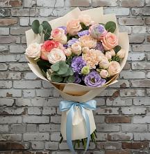 Букет цветов из:  Розы, Лизиантусы и Гвоздики в Большое Болдино